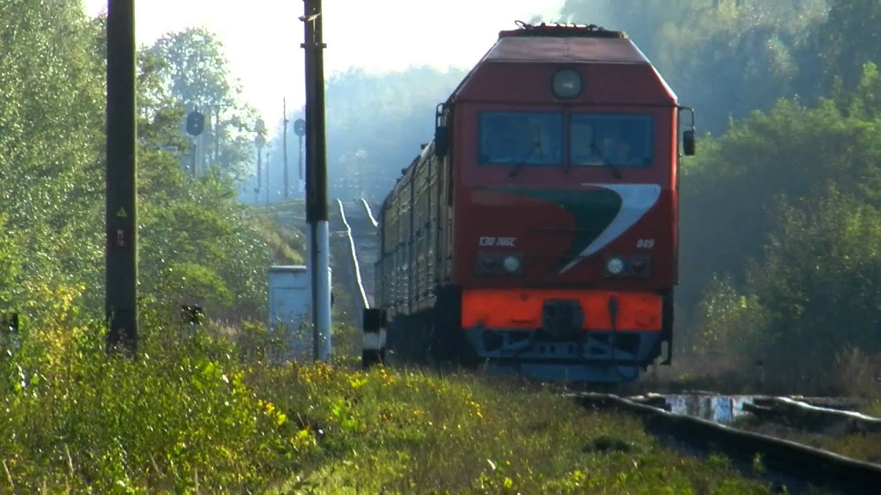 ТЭП70БС-049 ведет поезд Киев - Гродно