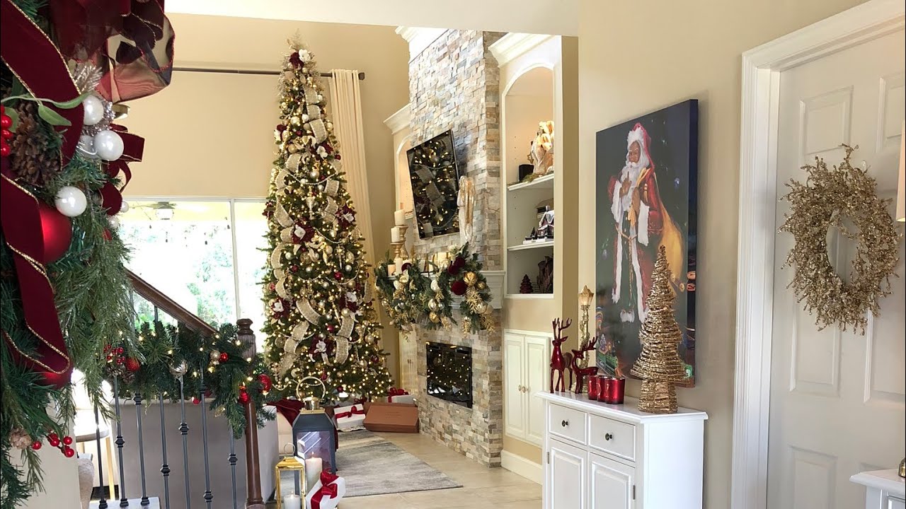 12 Days of Christmas | Day 5 | Foyer Tour & Decorate With Me