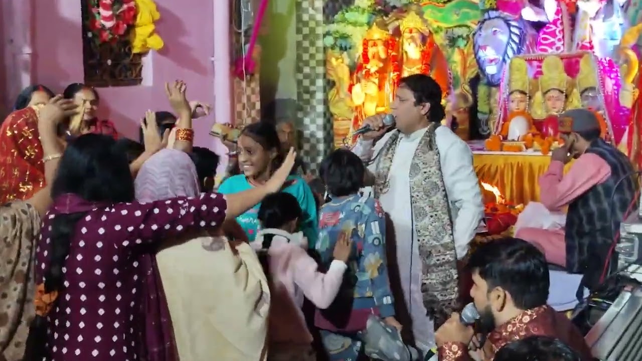 Sabhi Log Jhoom Uthe Iss Bhajan Par 