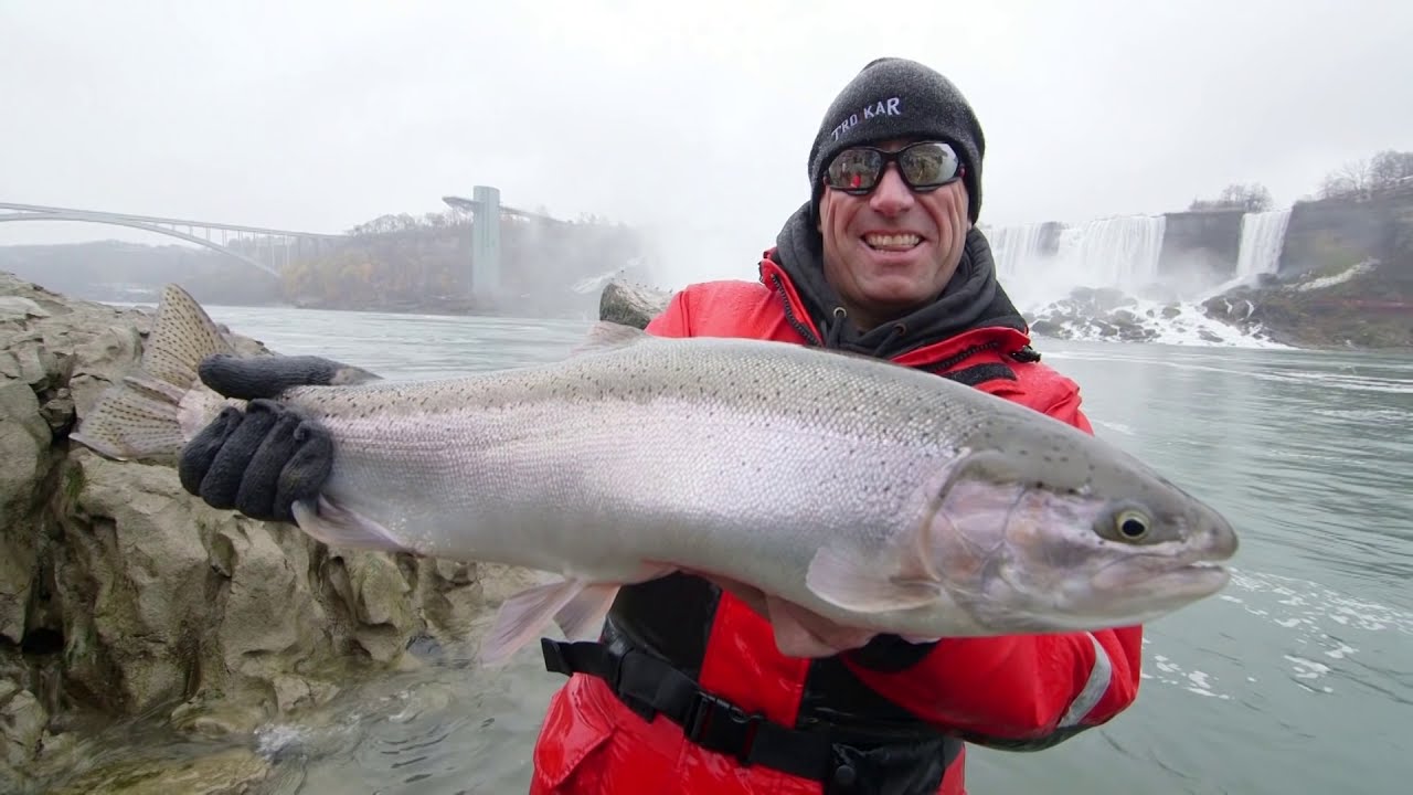Niagara Falls Steelhead with Paul Castellano - Facts of Fishing full episode season 8 episode 7
