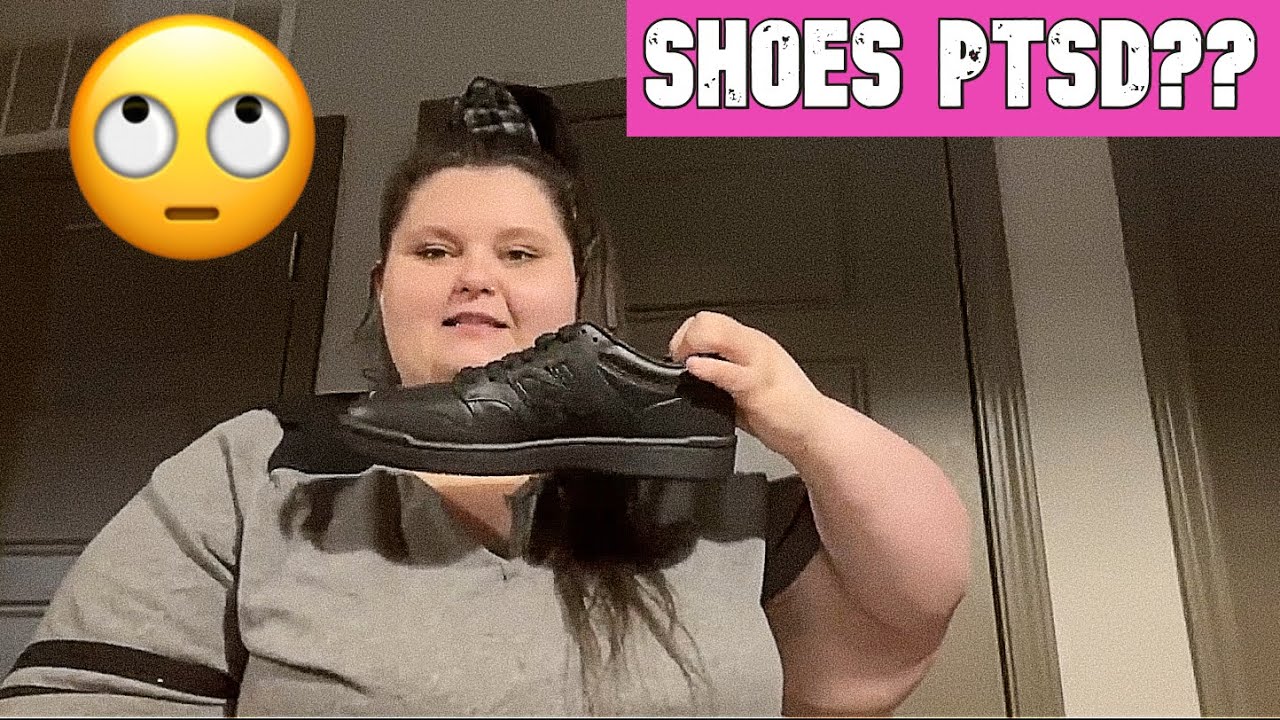 Amberlynn has shoes PTSD after the great fall 🙄