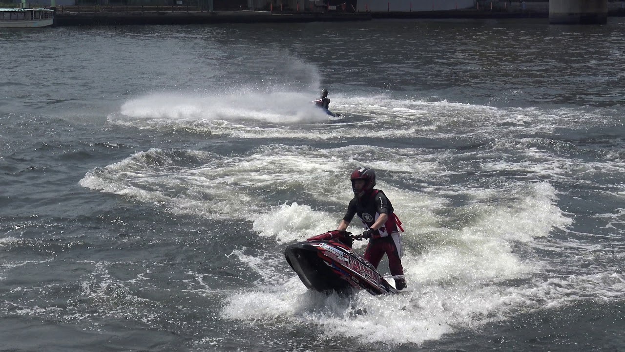 隅田川 水面の祭典 2018　水上バイク フリースタイル エキシビジョン　2サイクルエンジン　1200cc　JET SKI FREESTYLE EXHIBITION　プロ　ライダー