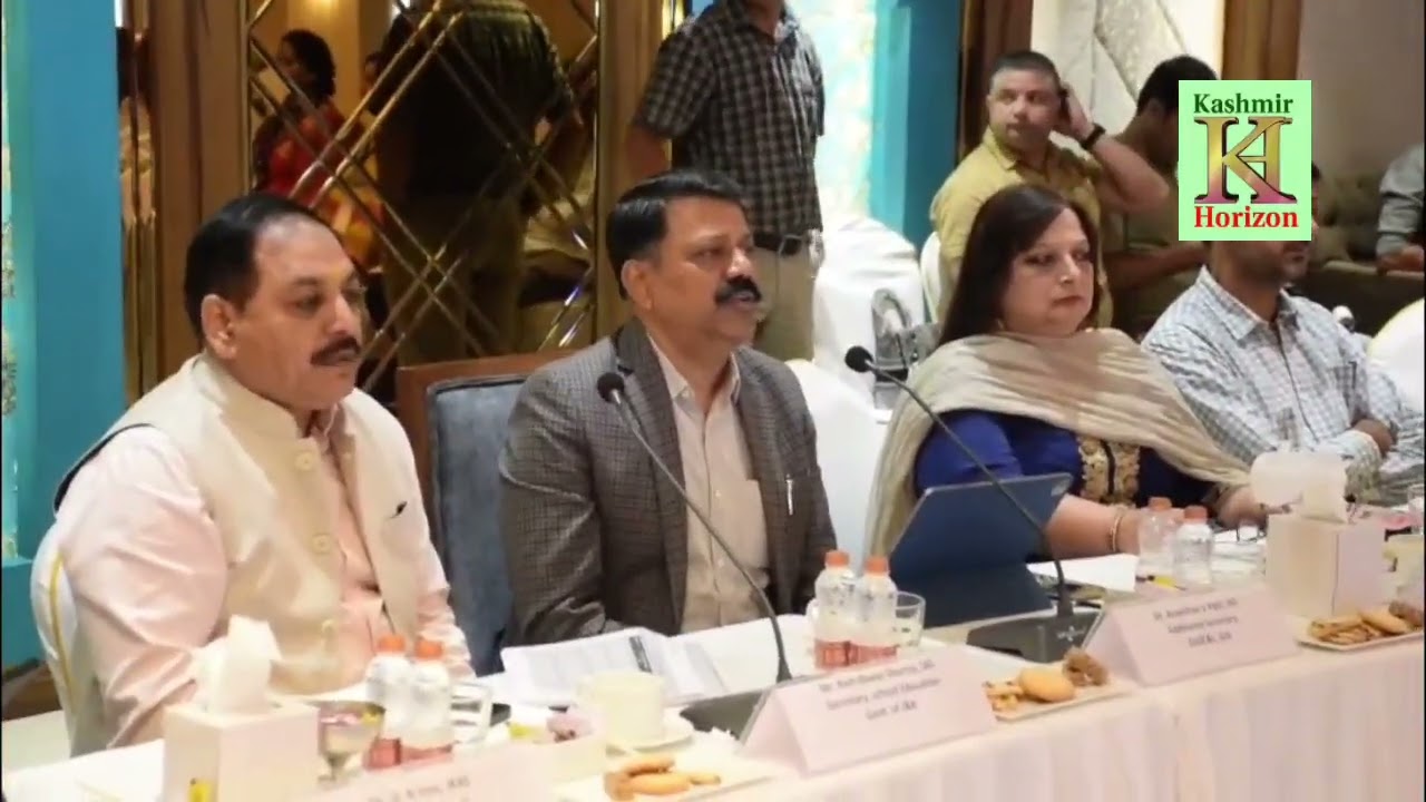 Union Secretary Education in an Interaction Session in SKICC Sgr.