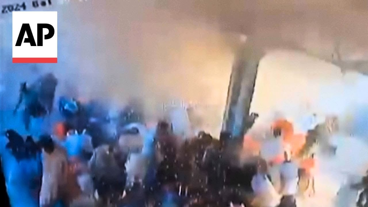CCTV footage shows the moment of Pakistan train station blast