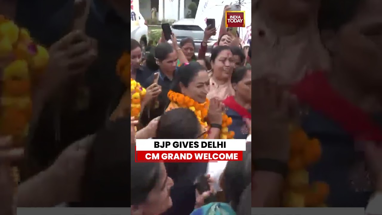 Delhi CM Rekha Gupta Welcomed At Assembly By Supporters After Launch Of 'Lakshmi Yojana'