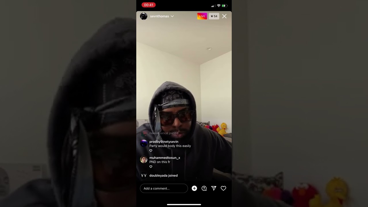 Sevn Thomas shows a beat he made for Drake and plays some different genres