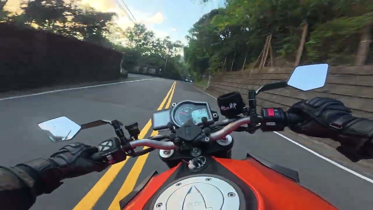 KTM 1290 北宜下山看夕陽
