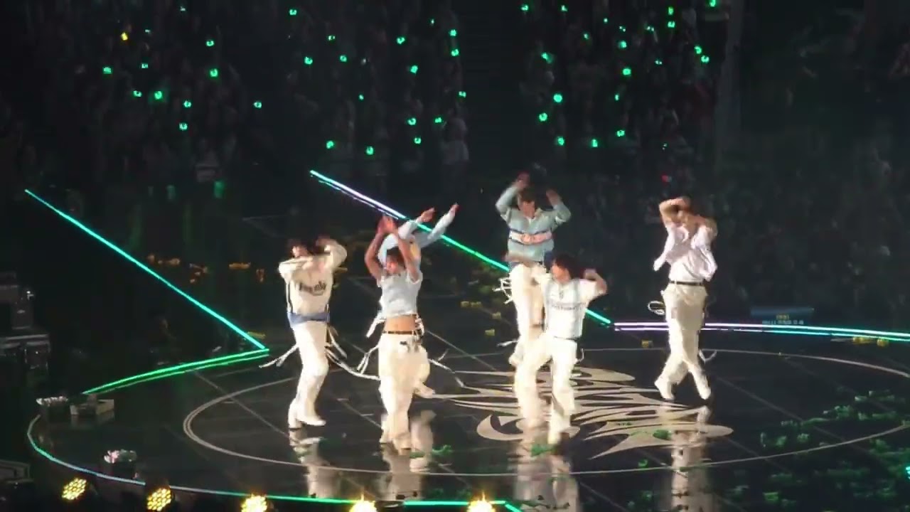 240915 RIIZE FANCON 'RIIZING DAY' - Lucky