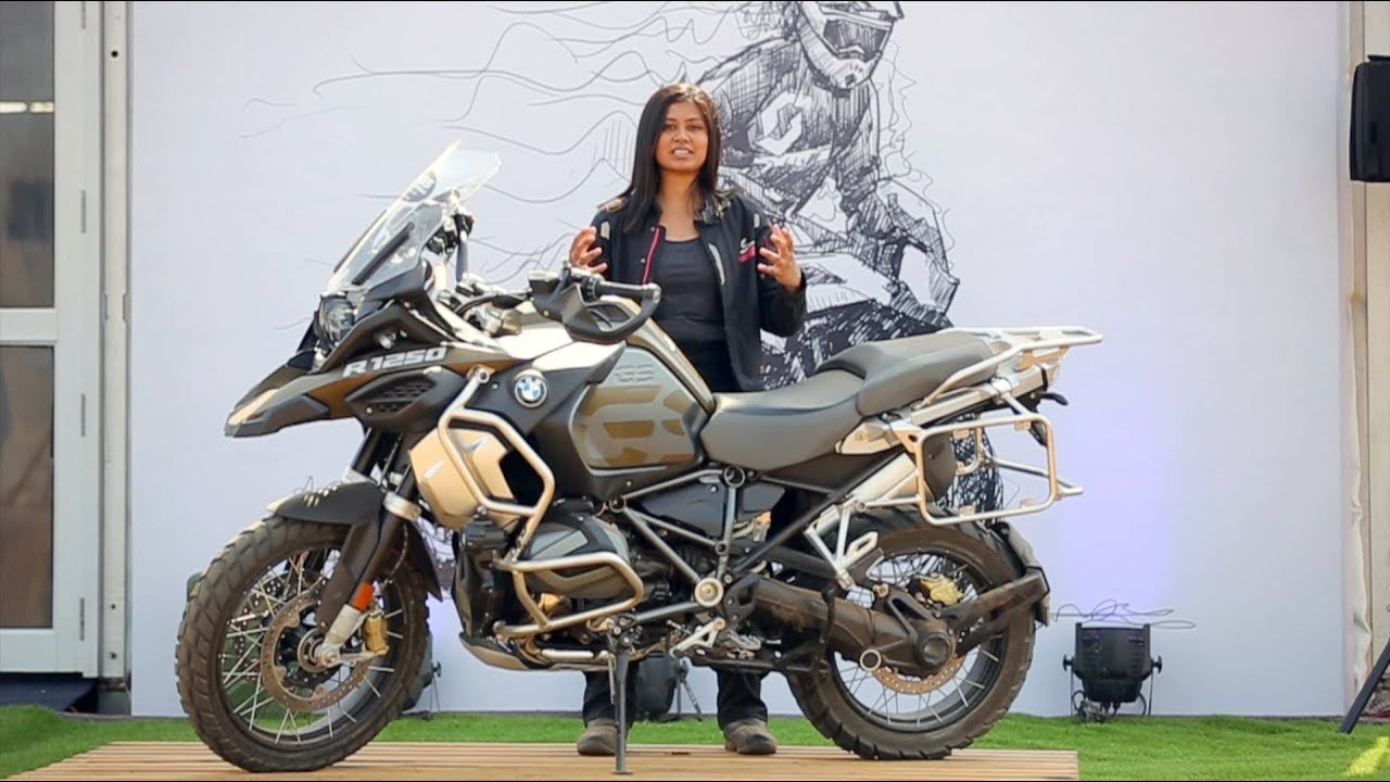 BMW Motorrad GS Experience: A bike that won't fall even without a stand!