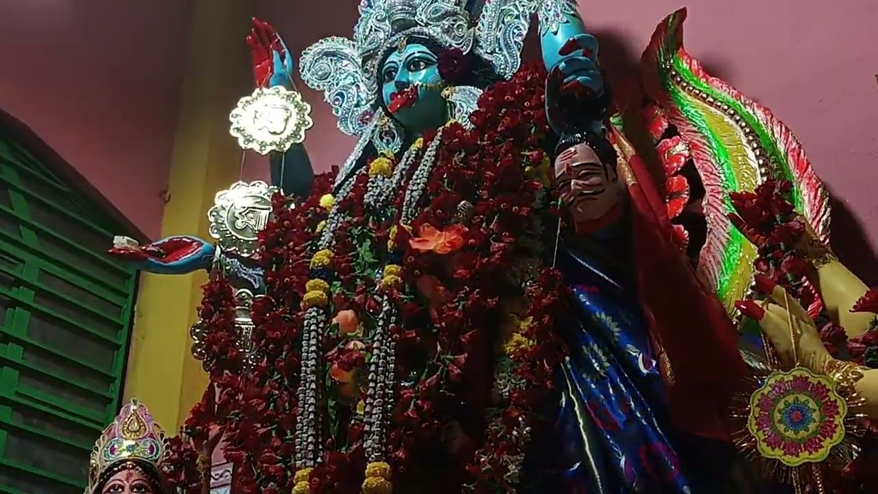 মায়ের পূজোর কিছু মুহূর্ত।।