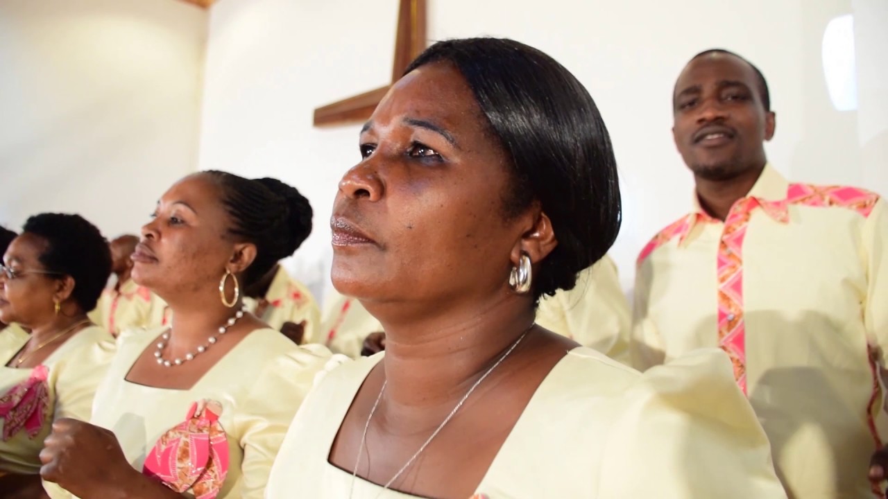 Tumaini Shangilieni Choir - Silaha Ya Ushindi (Official Video)