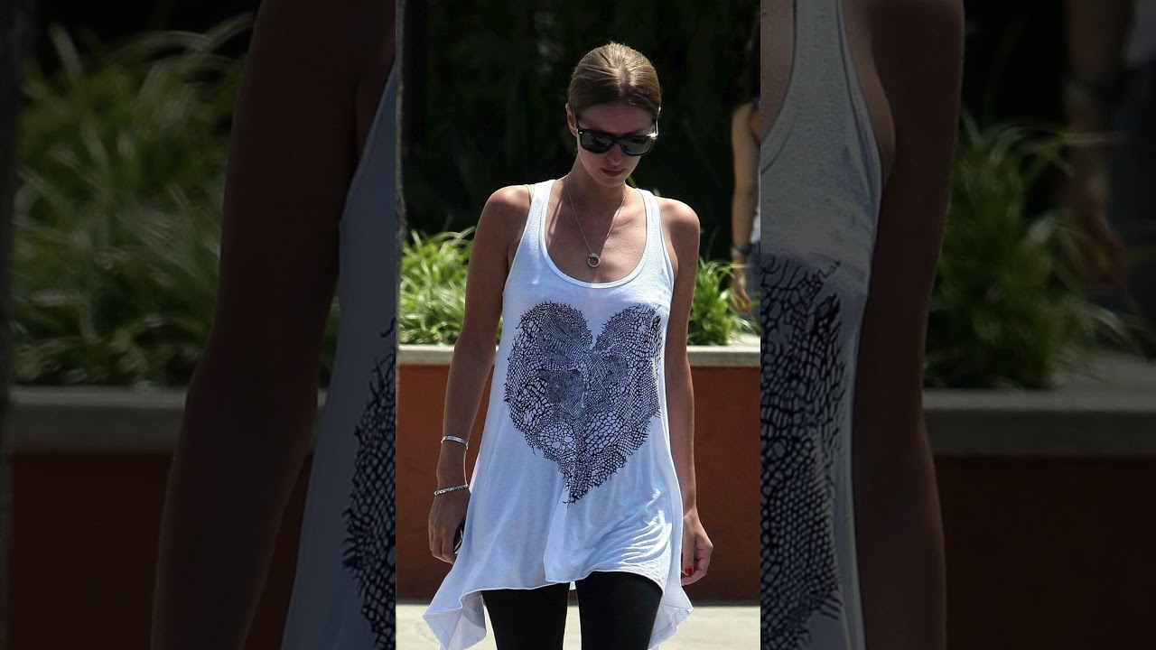 Nicky Hilton Looking Beautiful at Malibu Mall 2006