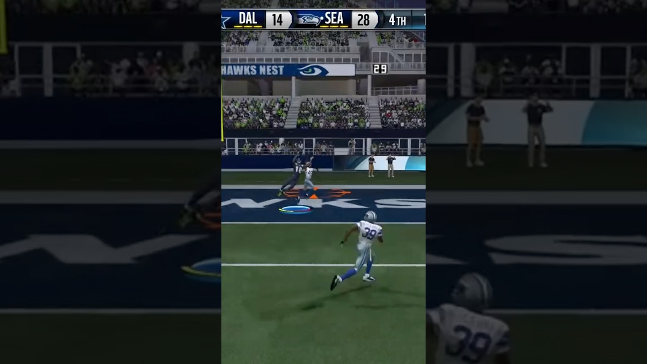 Insane Catch #madden #gamers #nfl #football #madden15 #gaming #maddennfl #youtubeshorts #trending