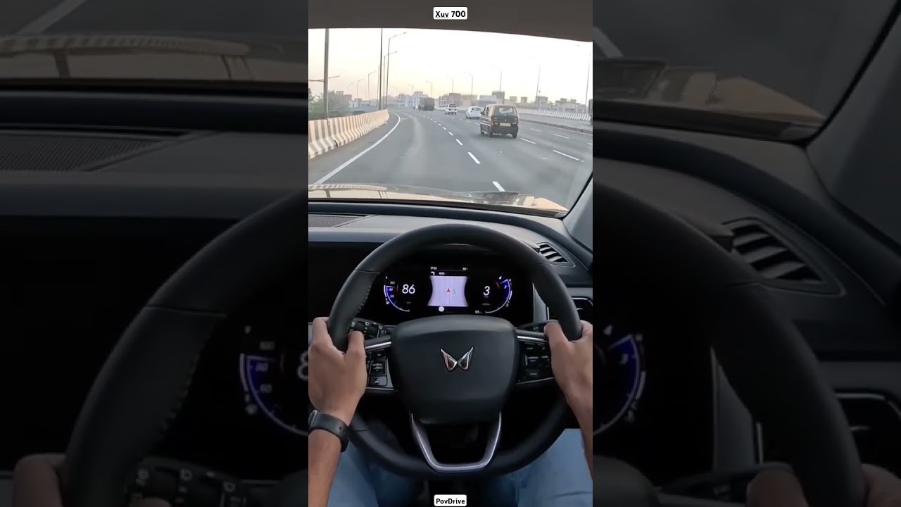 Mahindra XUV700 PovDrive 