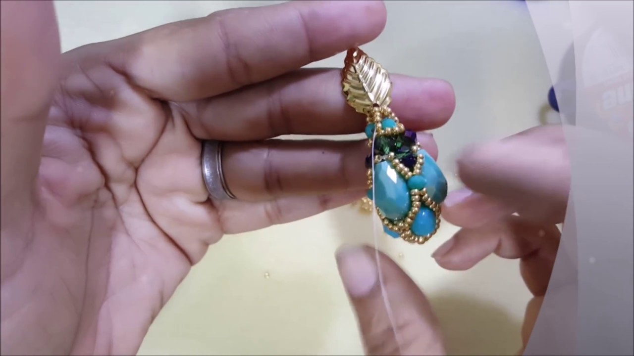Aretes en gotas o lagrimas - mostacillas y lagrimas