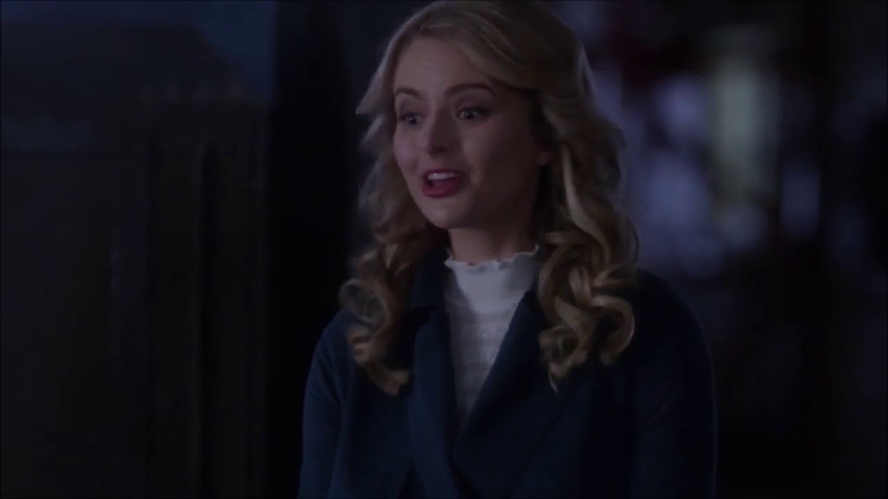 Supergirl vs. girl with cloning powers