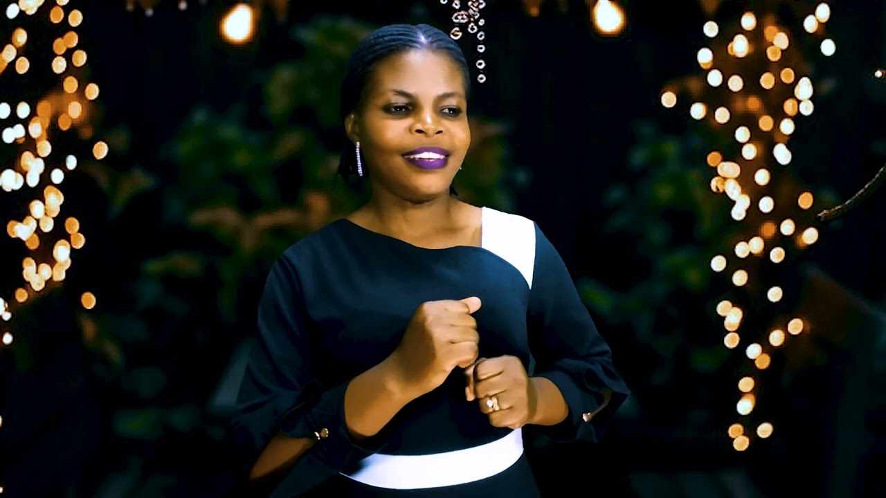 MOYO MPENDELEVU // TEDDY NGUKU FT DESPINA MDENDE // Official Video 4K.