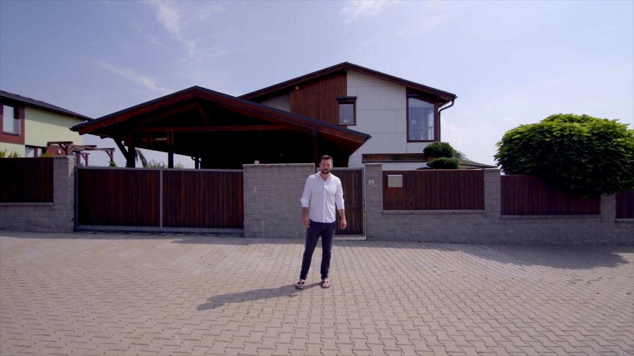 Úspěšně prodáno - Rodinný dům 5+kk s garáží, bazénem, saunou, venkovní kuchyní. Berounsko