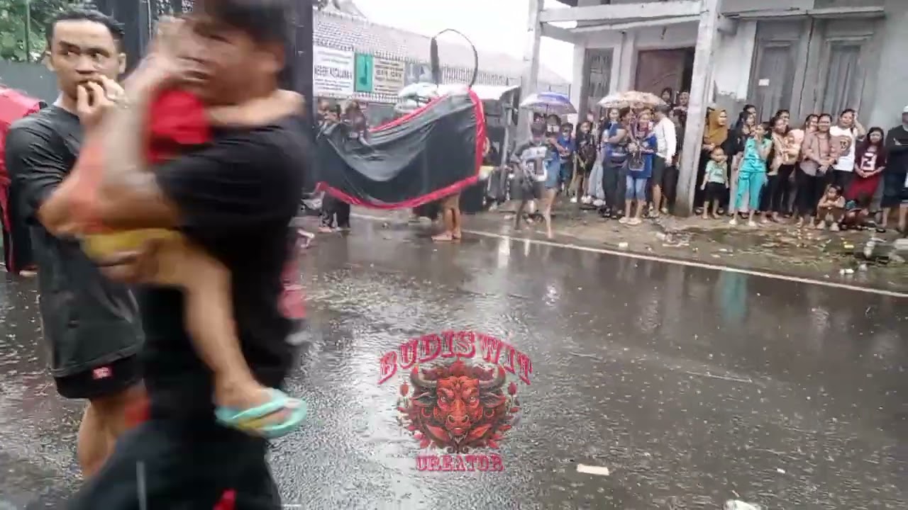 Kalapan Bantengan Satrio Muharto live mabes DW 