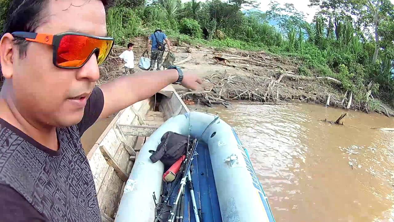 PESCA EN EL RIO HUALLAGA SECTOR AGUAMUYUNA