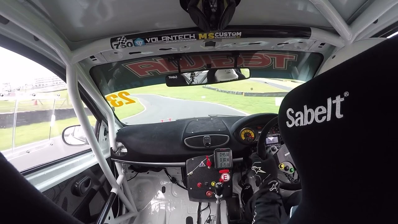 Brands Hatch Indy - 26/02/24 Clio 200 - 54.95