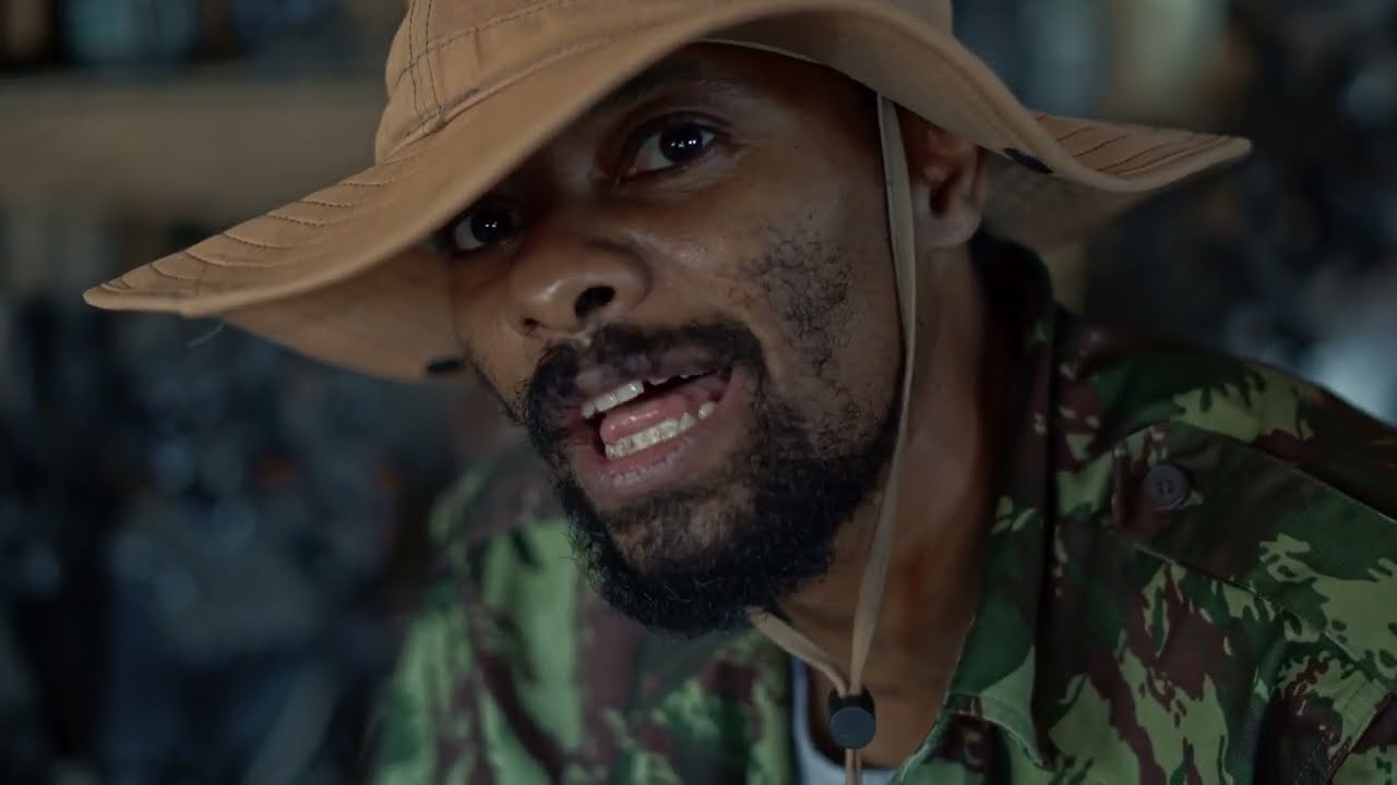 Mano Azagaia - Ai de Nós c/ Amen Hill, Amélia Charlton e Dalton Simão Clemente [Vídeo Oficial]