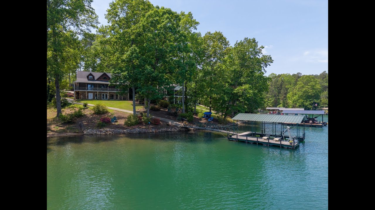 Lake Keowee Home For Sale | 295 Sugarhill Rd, Seneca, SC 29672