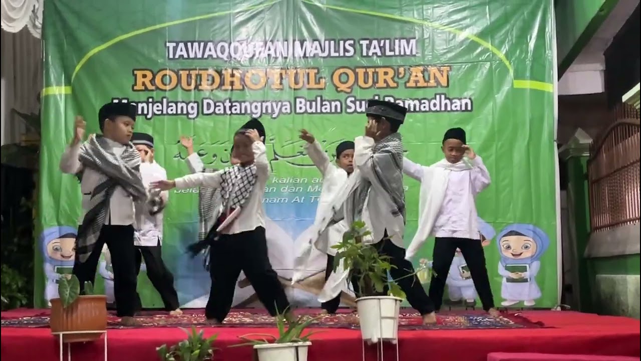 Penampilan Tari Wali - Si Udin // Tawakkufan di MT. Roudhotul Qur'an