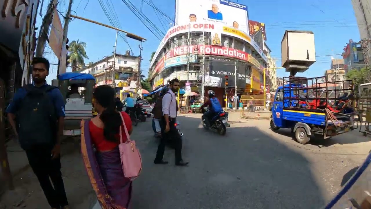 guwahati!কামাক্ষা মায়ের মন্দিরে!❤️!পুজো দিতে যাচ্ছি।motovlogger!