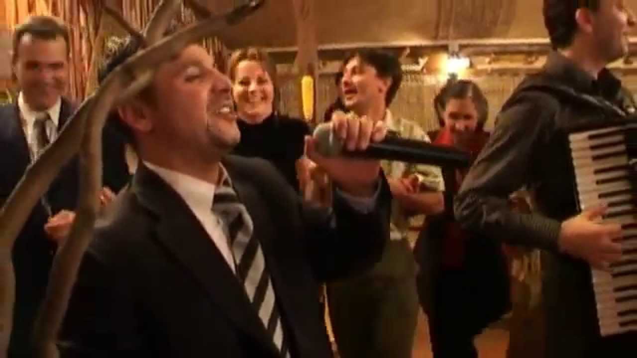 NICU PALERU - Azi scot porcu' din cotet