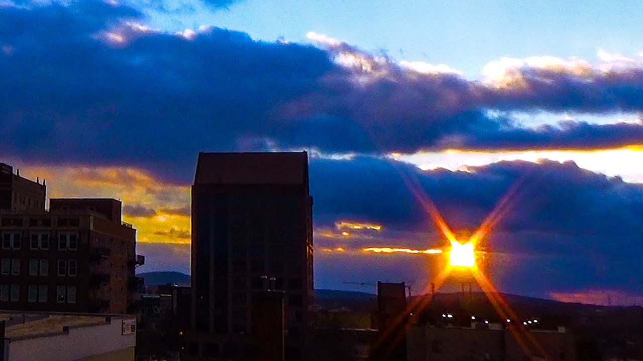 Arctic Blast Unleashes Stunning Sky Colors over Deep South