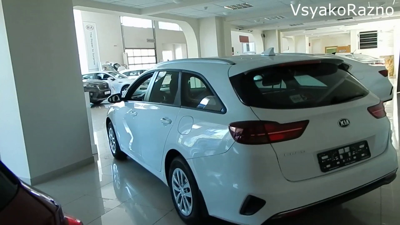 KIA Ceed SW 1.6 л 128 л.с выбираем между Comfort и Luxe разница в 65 000 ₽