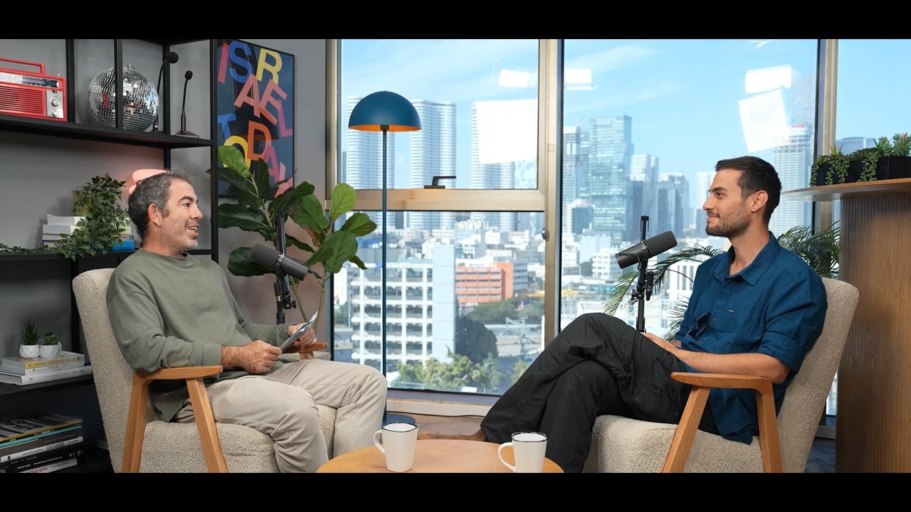 אוהד הנווד פותח את המזוודה ומספר את סודות הנוודות הדיגיטלית