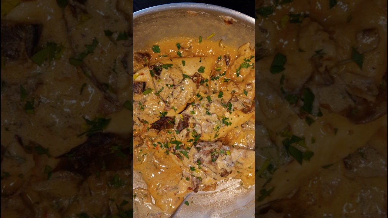 Pollo ai funghi porcini anni '80 - La ricetta che rivaluta il petto di pollo  spesso bullizzato