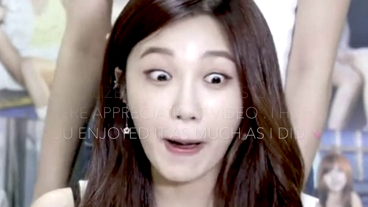 APINK's Jung Eunji Butt Appreciation