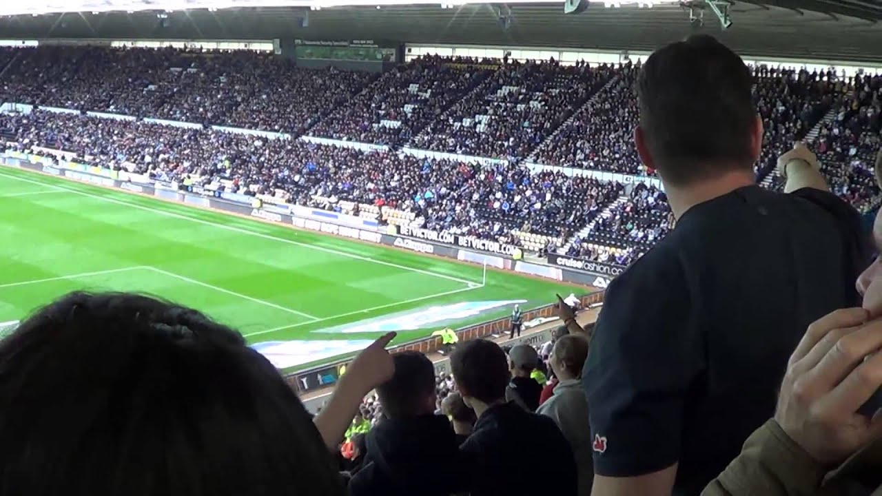 Davo's Diary | Birmingham fans at Derby