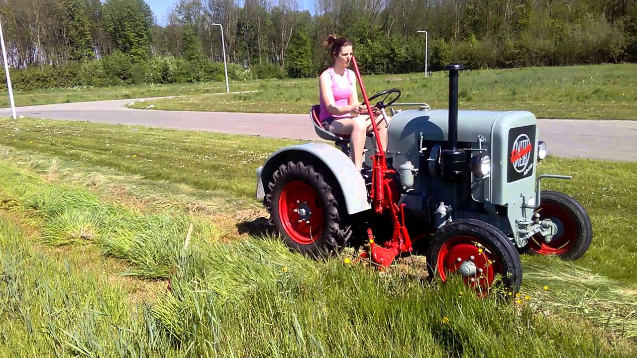 Eicher ed16 mit Raspe ger&auml;t