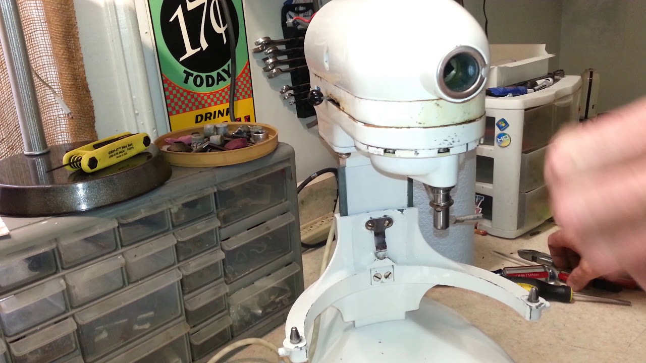 Kitchenaid K5A restoration in Pearl mint
