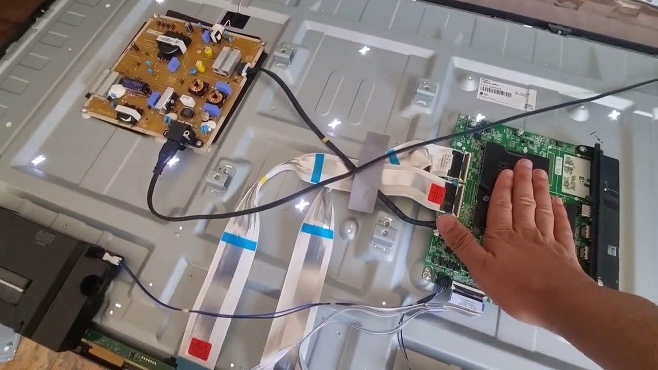 SUA TV ESTÁ SEM IMAGEM? ASSISTA ESSE VÍDEO! COMO CONSERTAR TV SEM IMAGEM