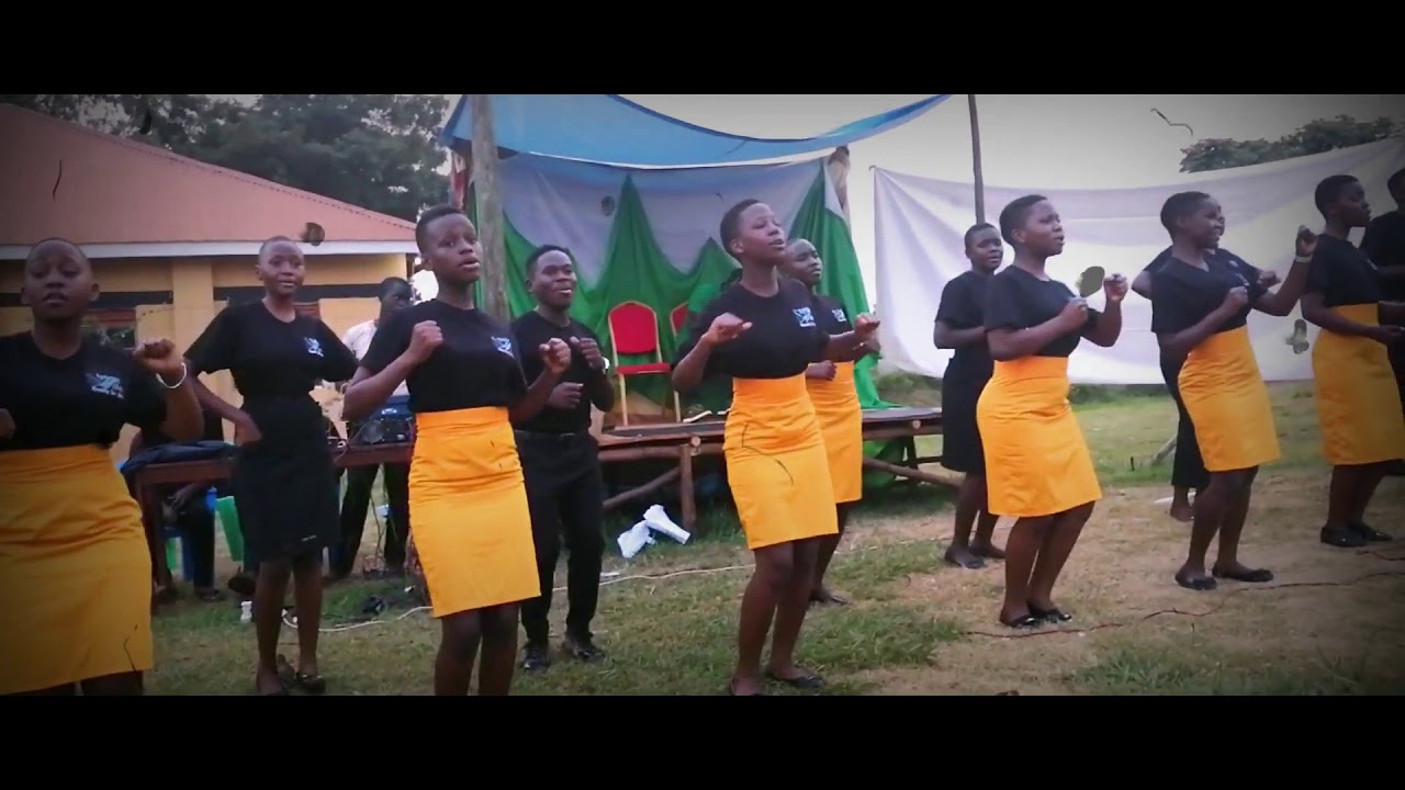 MWOYO GWANGE LIVE PERFORMANCE- STREAMS OF LIFE CHOIR(KENNEDY SS) UG
