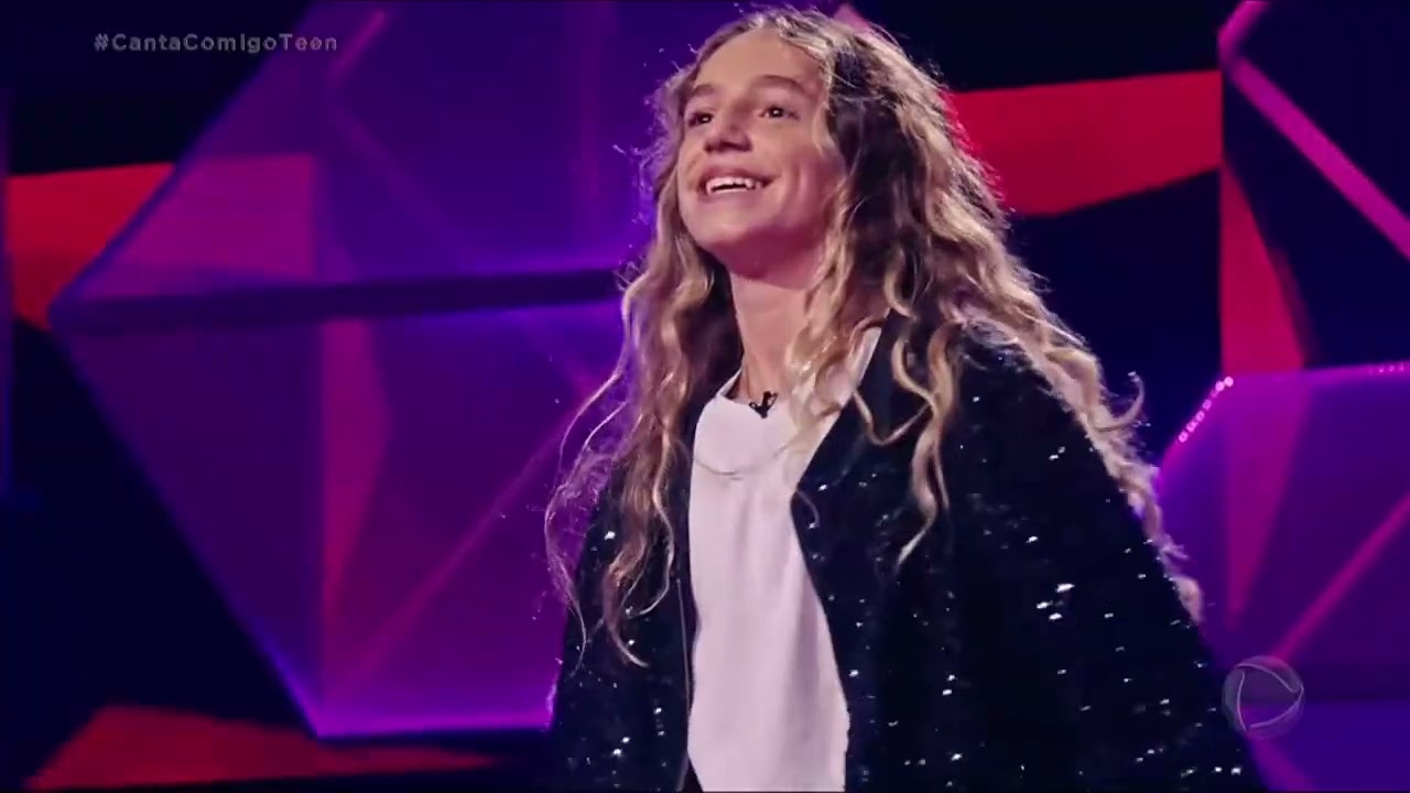 Enzo Fagundes surpreende ao cantar 