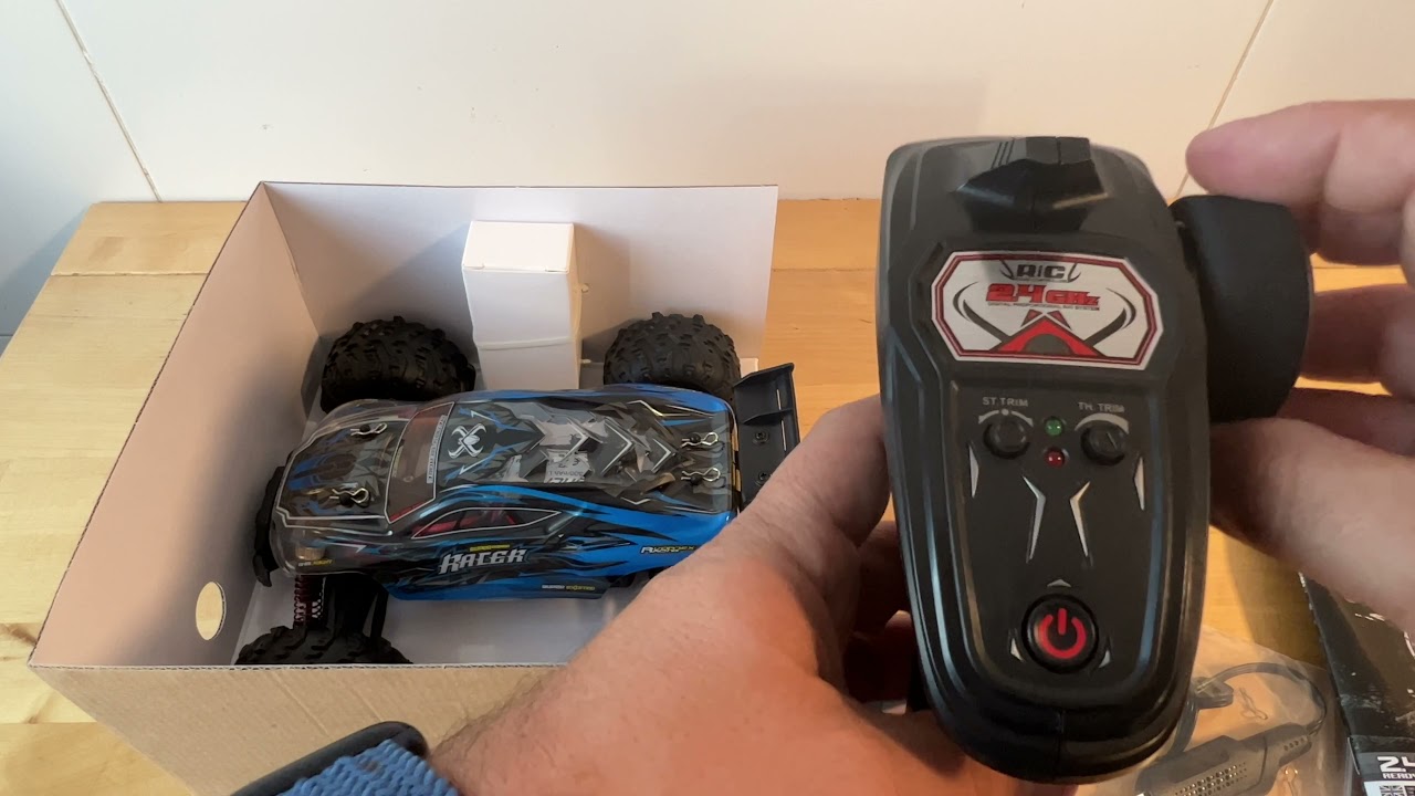 YONCHER YC100 Coche Teledirigido - Unboxing