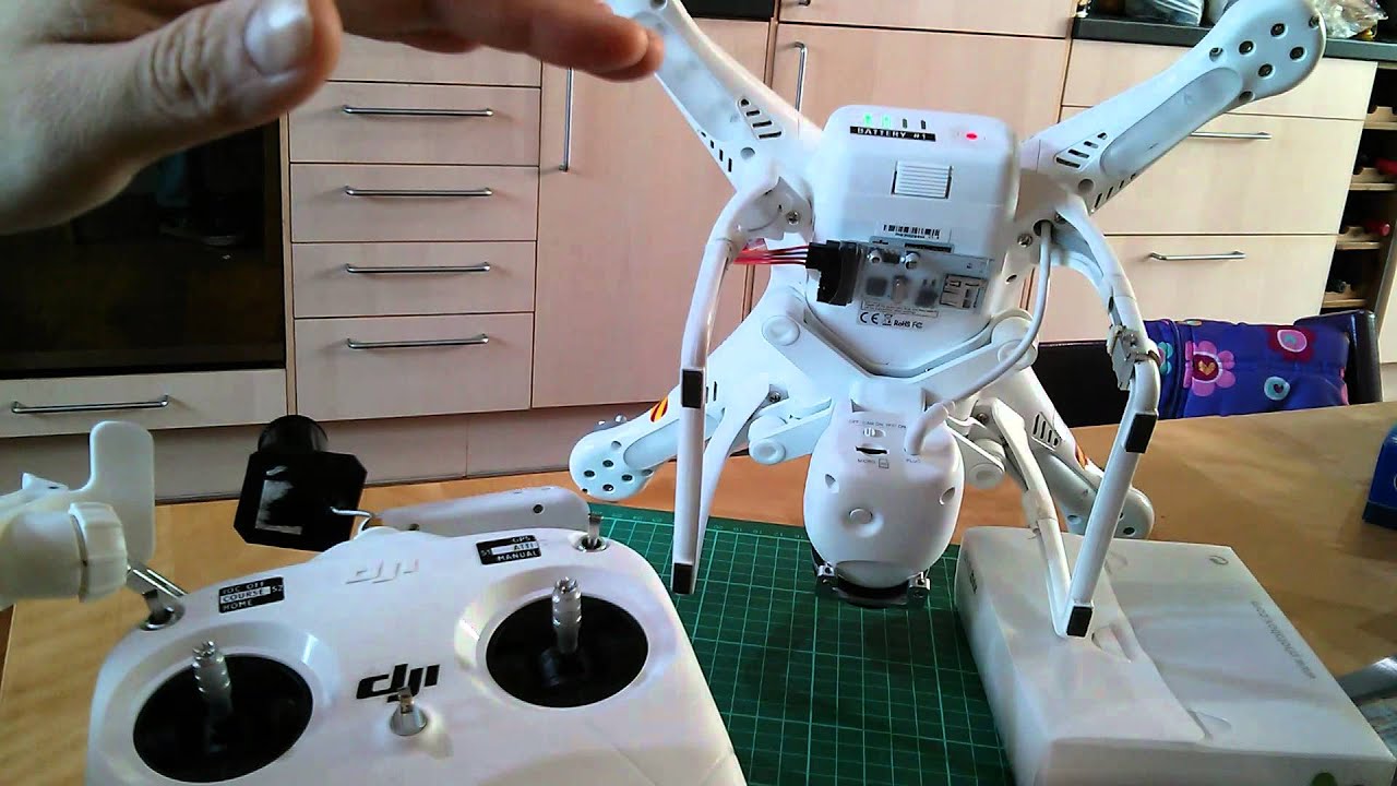DJI Phantom 2: NAZA mode LED light signals - what's the difference?