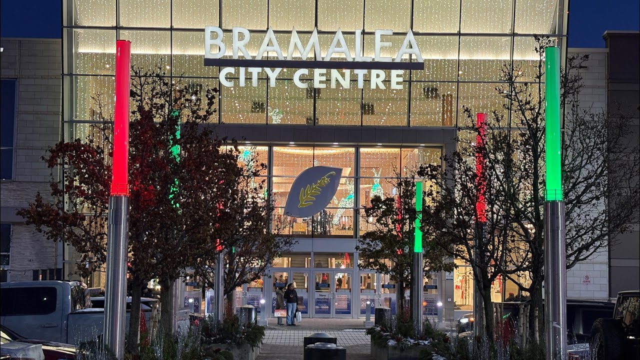 Isaac Vlogmas: Let’s Explore Bramalea City Centre (BCC) - Lower Level 