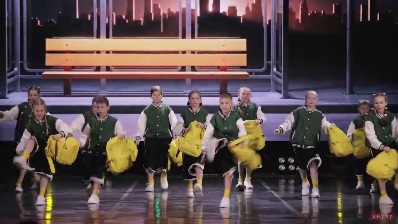 SMART DANCE, 