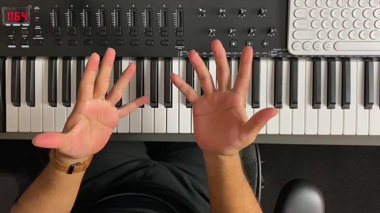 COMO TOCAR EL PIANO Y CANTAR AL MISMO TIEMPO