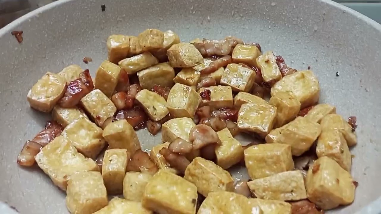 Phụ Nữ Gì Mà Nấu Ăn Dở Tệ 😂