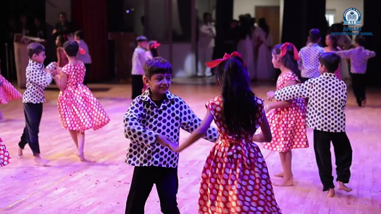 6 Couple Dance