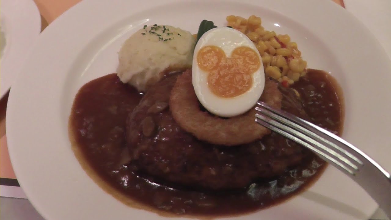 Tokyo Disneyland Center Street Coffee House