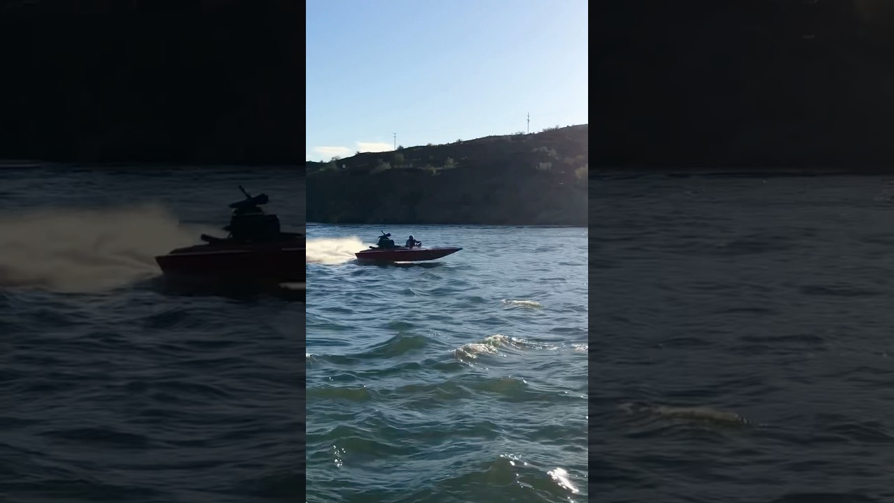 Jet Boat-Scarlett in front of Foxes in Parker #jetboat #jetboats #blowermotor
